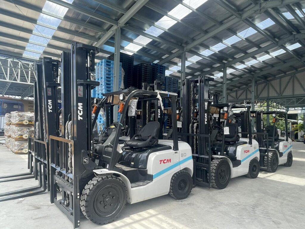 xe nang chui container 5