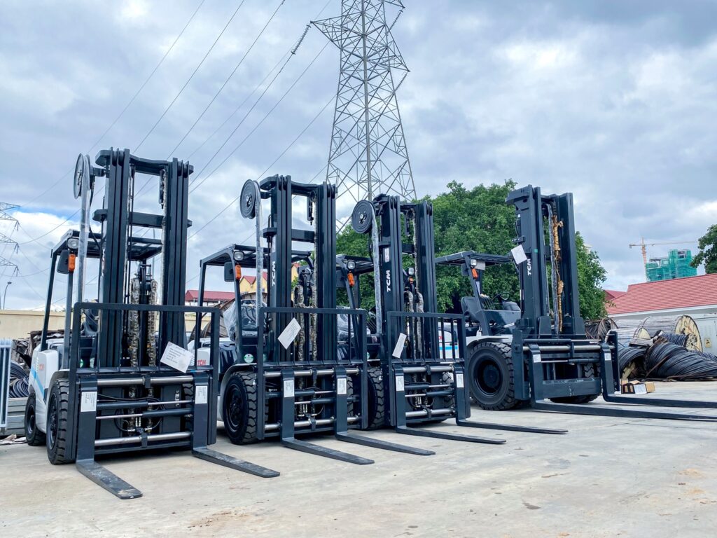 xe nâng dầu 2.5 tấn (4)