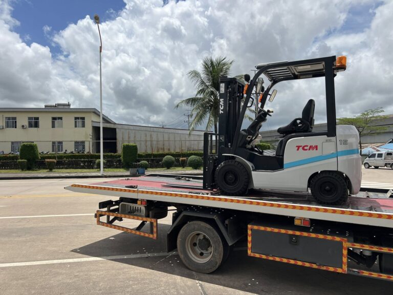giá xe nâng 3 tấn